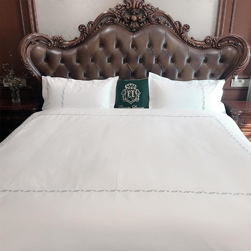 تختخواب دوزی شده هتل پارچه ساتن ساده پنبه خالص T300